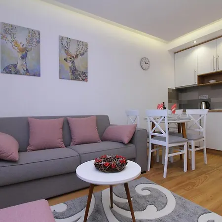 Apartman Time Out Lux